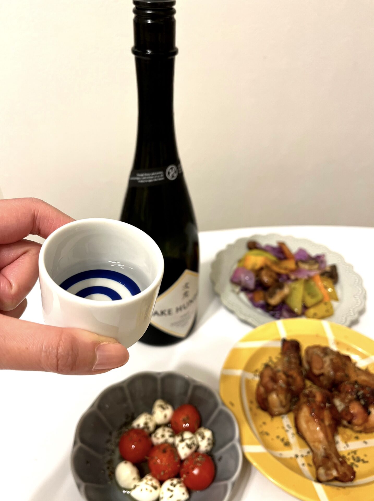 異例の四段仕込み！米ぬかのアップサイクルで味わい深まる日本酒「SAKE HUNDRED『弐光(にこう)』」そのお味はいかに?! 編集部で試飲レビューを行いました