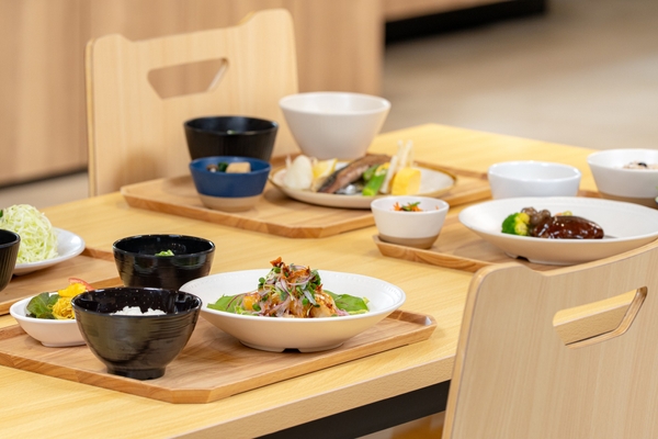 フライトソリューションズ提供の事前予約・決済システムが稼働　EVERYFOODで無断キャンセルによる食品ロス抑制へ