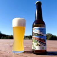 伊豆急と熱川バナナワニ園、地元ビール醸造所が地域資源でクラフトビール「Tropical Railway Brew」を共同開発！