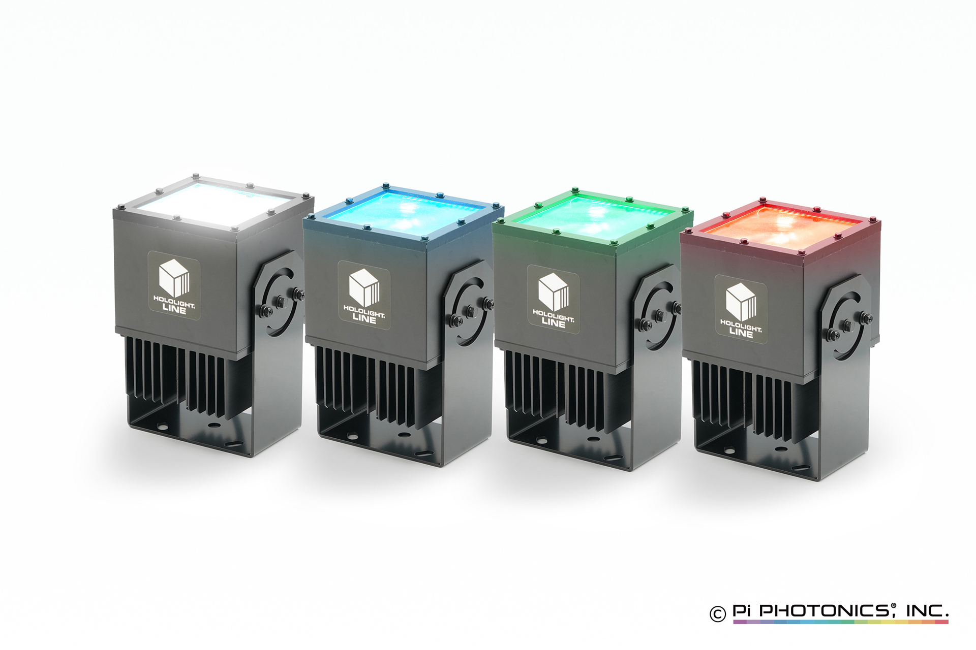 屋外の過酷な環境に耐えるLED照明「ホロライト・プロ・シリーズ」をパイフォトニクスが開発　4月より発売開始