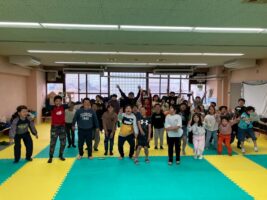 夏休みの「1日預かりサービス」を大阪府大東市の子育て複合施設フロムアースキッズが実施。2026年7月21日から